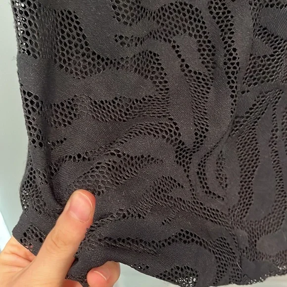 Armani exchange little black dress! Flattering and chic! Size 6 - Picture 4 of 8